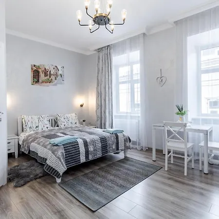 Golden Rose ! リヴィウ